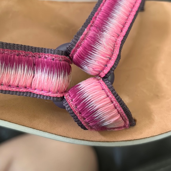 Teva Original Universal purple pink ombré like new waterproof sandals Size 8 EUC - Picture 9 of 13